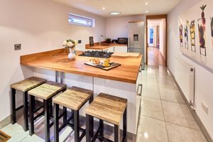 Photo 28- click for photo gallery